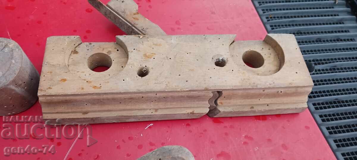 Old woodworking tools - 5 Old woodworking tools - 5