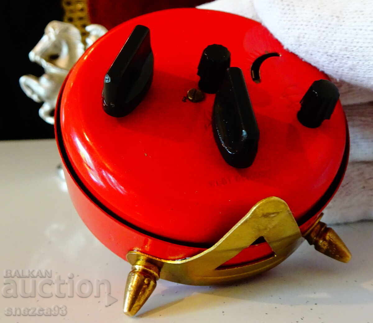 Auction  Mechanical Table Clock Alarm Clock Blessing