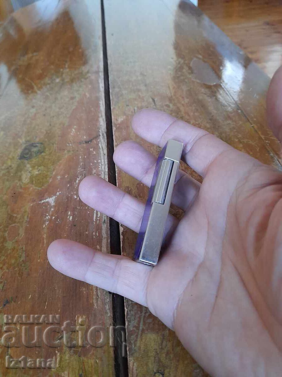 Licitație Brichetă Camel