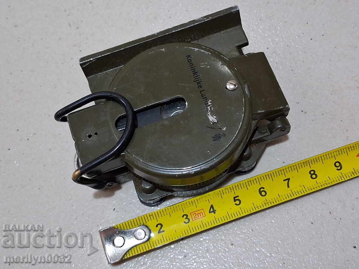 Στρατιωτικός πυξίδα με τιμή 44.00 BGN | € 22.50