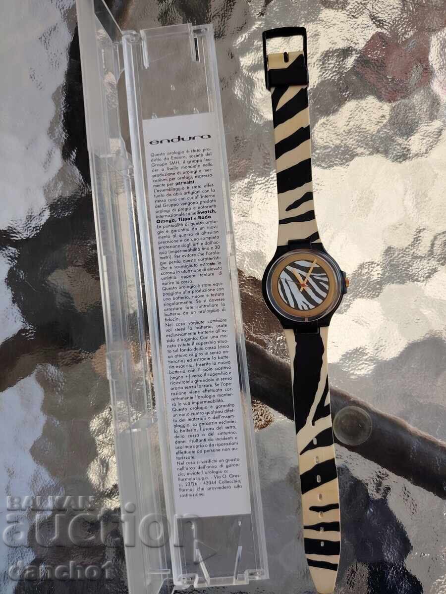 Delivery of Football Fan Watch