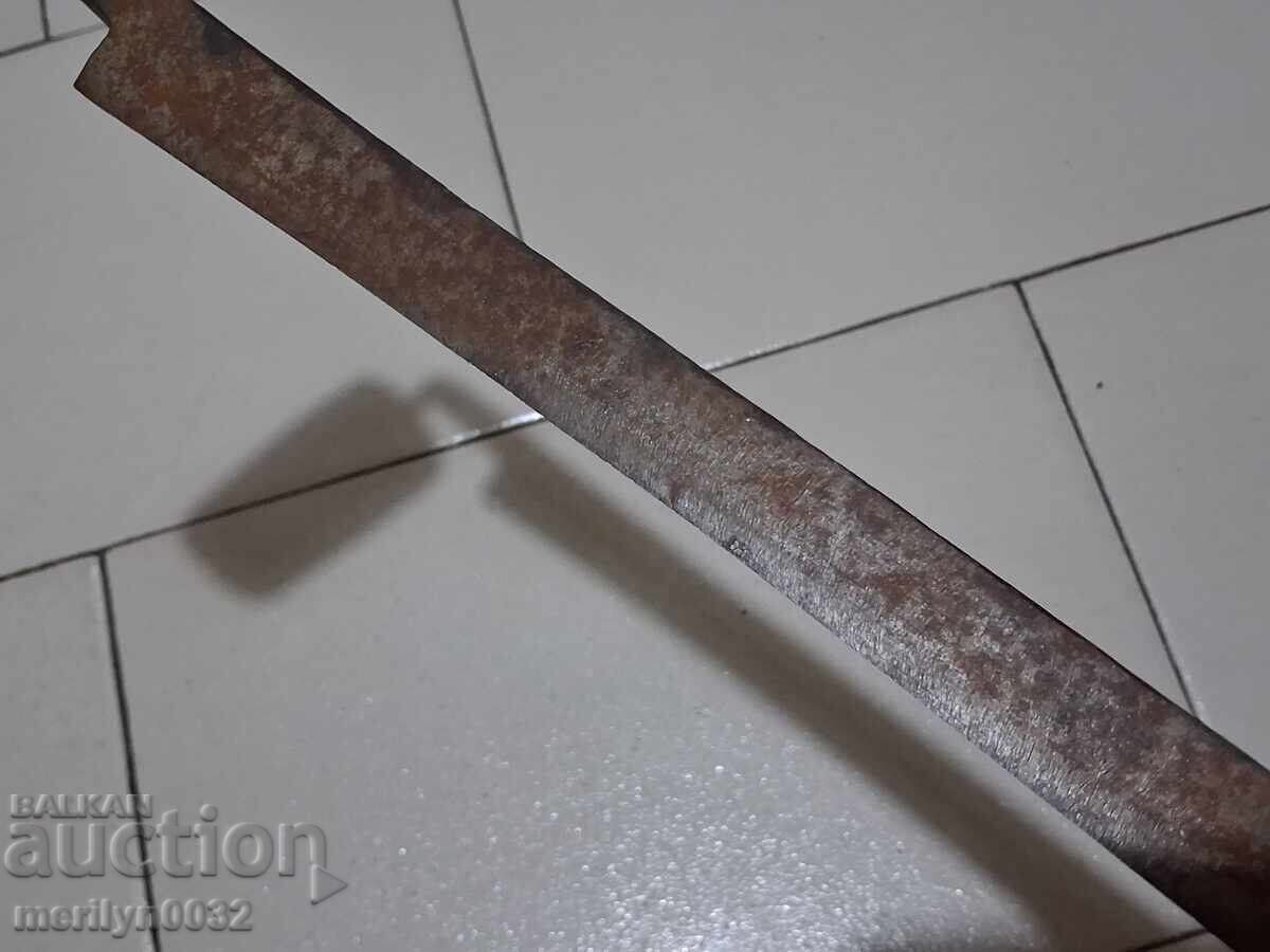 Δημοπρασία Παλιό χειροποίητο εργαλείο από σφυρήλατο σίδερο