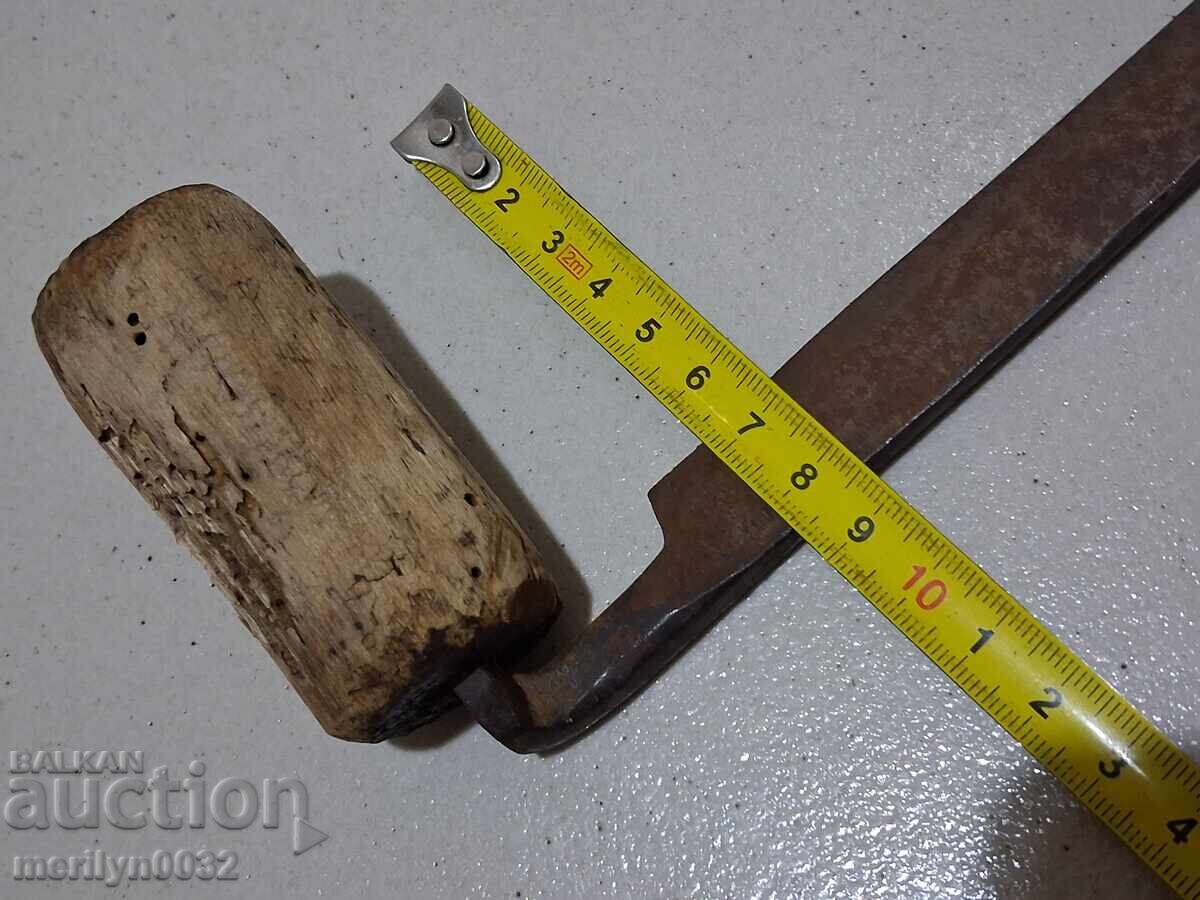 Παλιό χειροποίητο εργαλείο από σφυρήλατο σίδερο - 5