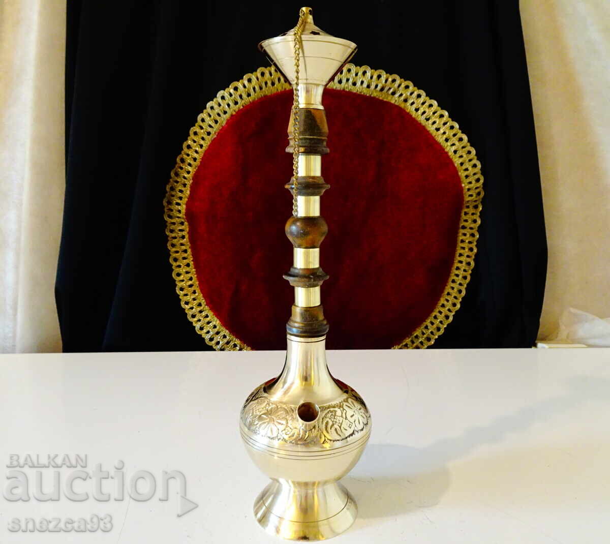 Licitație Narghilea de bronz unicat Licitație Narghilea de bronz unicat