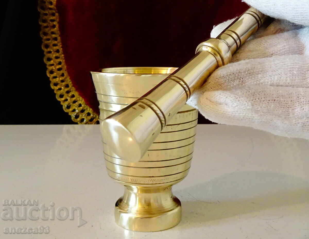 Доставка на Бронзов хаван,хаванче с чукало.