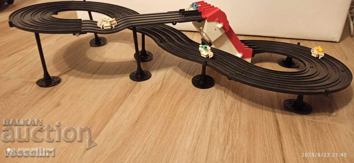 Доставка на Стара руска магнитна писта с мотористи рядка играчка соц