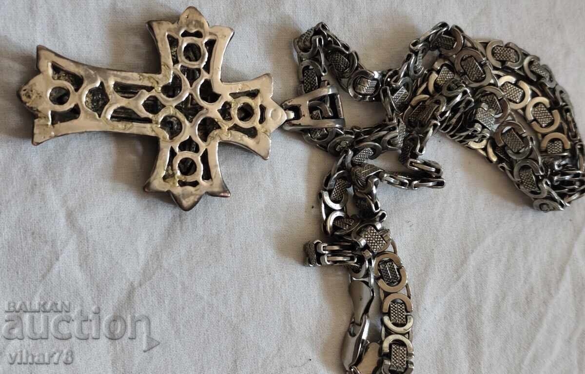 Μεγάλος σταυρός με αλυσίδα - δεν είναι ασημένια - 7
