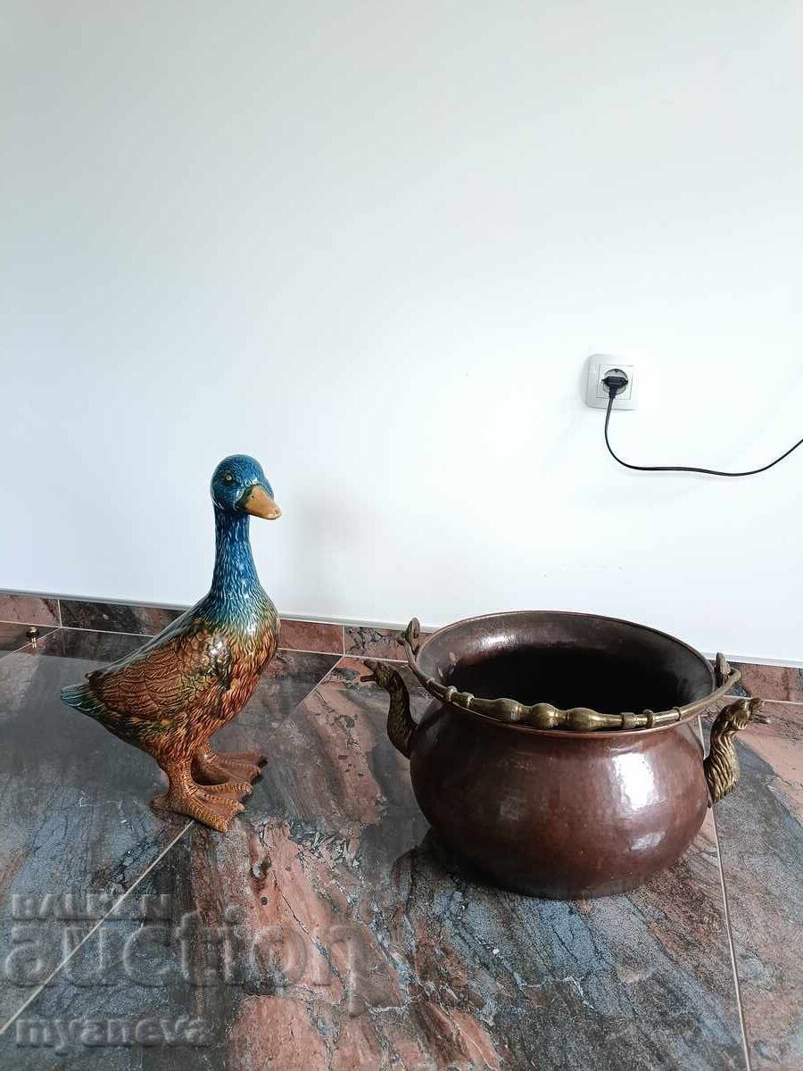 Delivery of Porcelain figure of a duck, goose