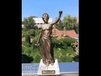 Θέμις, μεταλλικό, ελληνικό αγαλματίδιο