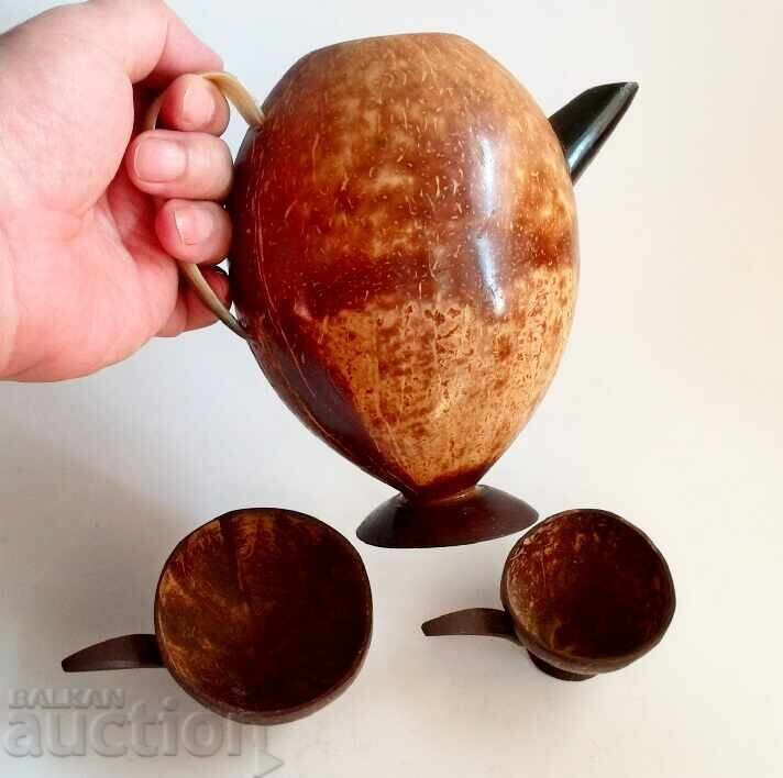 Κανάτες και φλιτζάνια από καρύδα (Kάνατες και φλιτζάνια από καρύδα) με τιμή 98.00 BGN | € 50.11