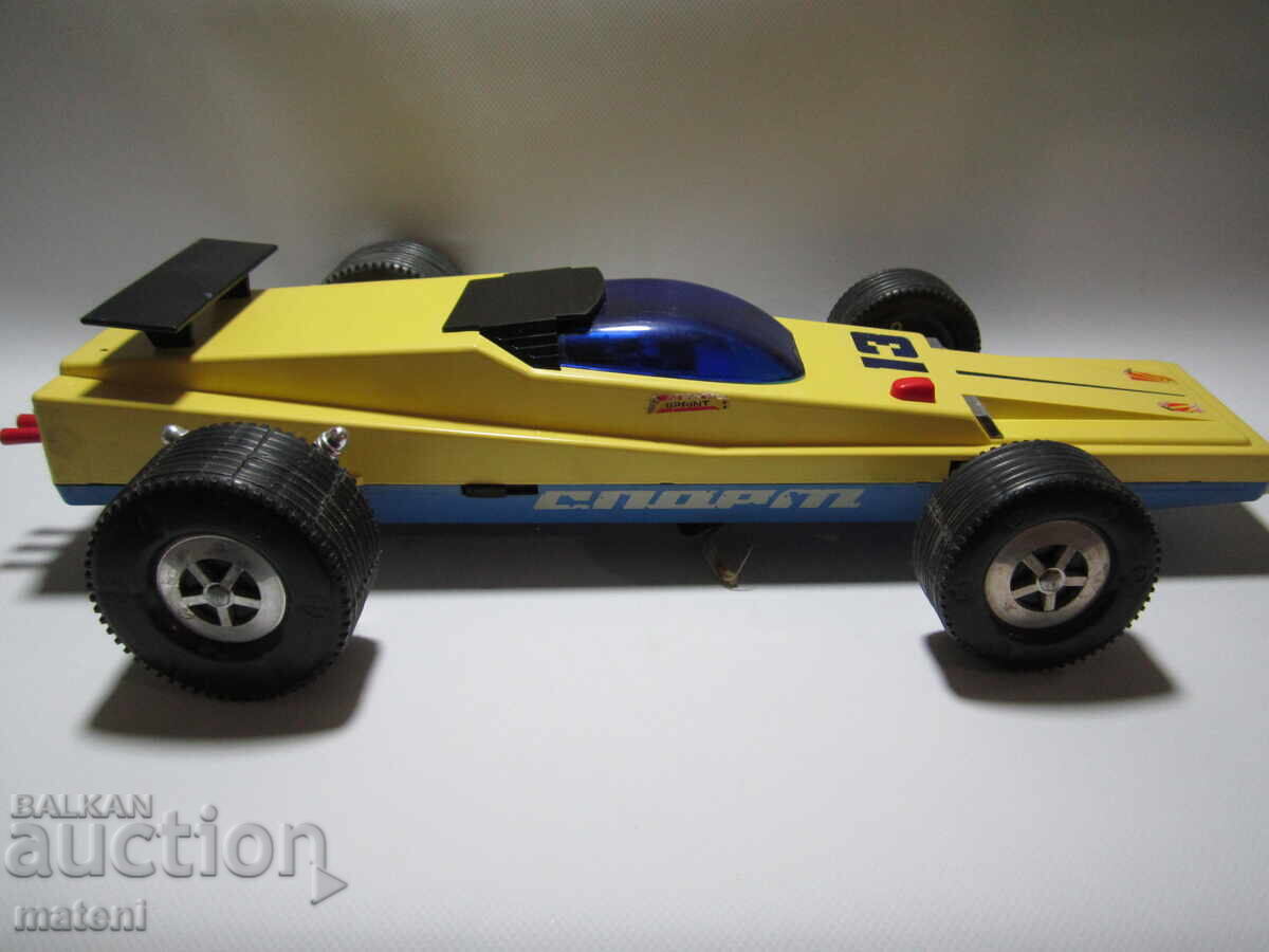 Παράδοση ΠΑΛΙΟ ΜΕΓΑΛΟ ΡΩΣΙΚΟ ΠΑΙΔΙΚΟ ΠΑΙΧΝΙΔΙ ΑΥΤΟΚΙΝΗΤΟ ΦΟΡΜΟΥΛΑ