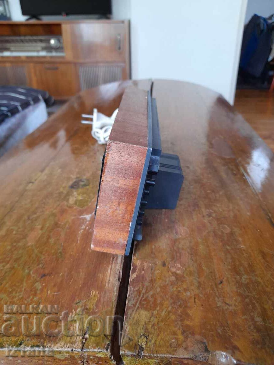 Ceas vechi Electronica 6.15 cu preț 55.00 BGN | € 28.12