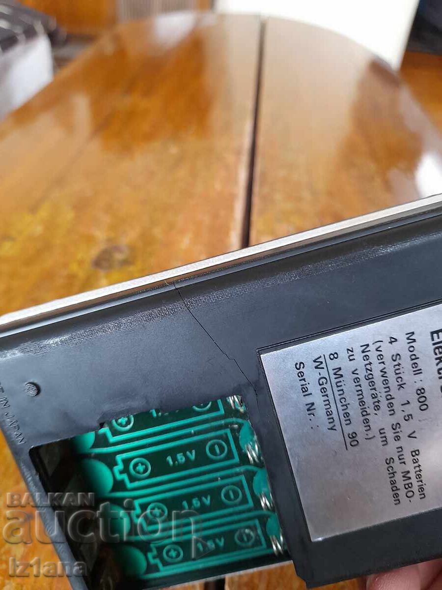 Παλιός κομπιουτεράκι MBO 800M - 7 Παλιός κομπιουτεράκι MBO 800M - 7