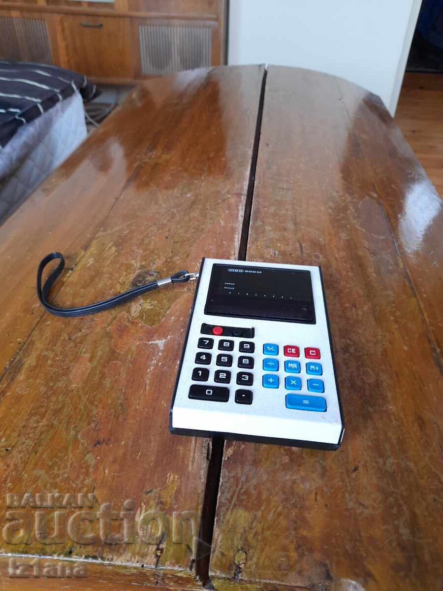 Παλιός κομπιουτεράκι MBO 800M Παλιός κομπιουτεράκι MBO 800M