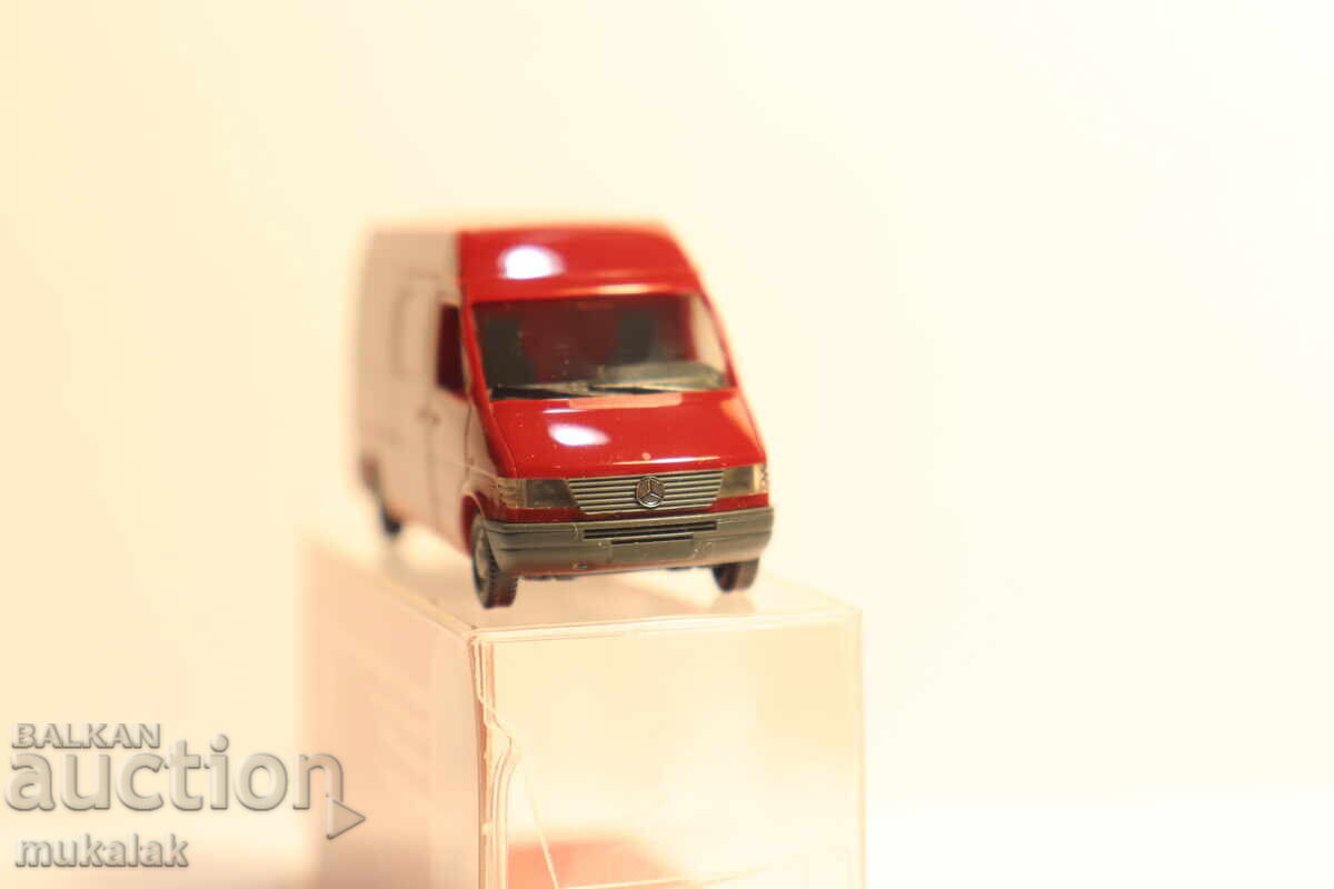 HERPA H0 1/87 MERCEDES SPRINTER 312 MODEL MAȘINĂ JUCĂRIE cu preț 15.00 BGN | € 7.67 HERPA H0 1/87 MERCEDES SPRINTER 312 MODEL MAȘINĂ JUCĂRIE cu preț 15.00 BGN | € 7.67