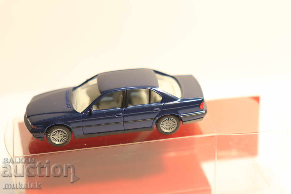 Auction  HERPA H0 1/87 BMW 7 MODEL CAR TOY