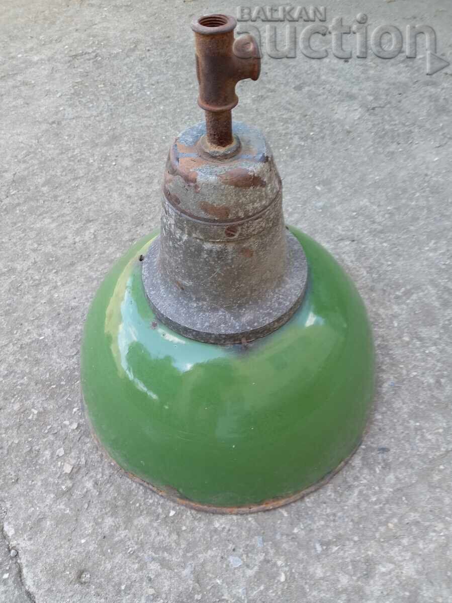 μεγάλη βιομηχανική λάμπα ανακλαστήρα εμαγιέ 60s με τιμή 51.00 BGN | € 26.08 μεγάλη βιομηχανική λάμπα ανακλαστήρα εμαγιέ 60s με τιμή 51.00 BGN | € 26.08