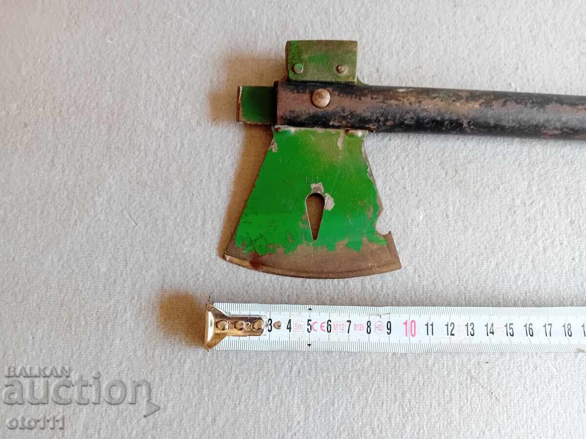 Auction  GERMAN MILITARY AXE - D.B.P - GERMANI