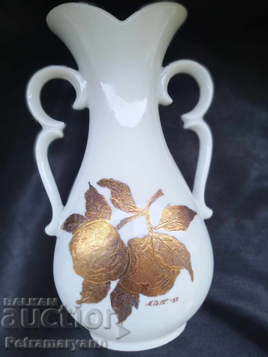 Μοναδικό βάζο 1987 με τιμή 25.00 BGN | € 12.78