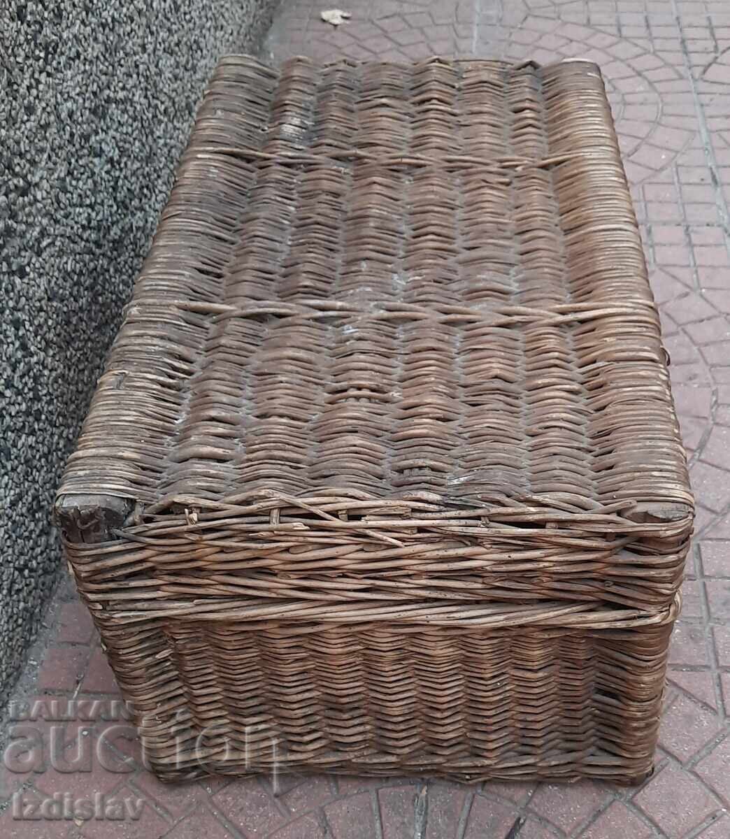 Old hand-knitted suitcase - 5 Old hand-knitted suitcase - 5