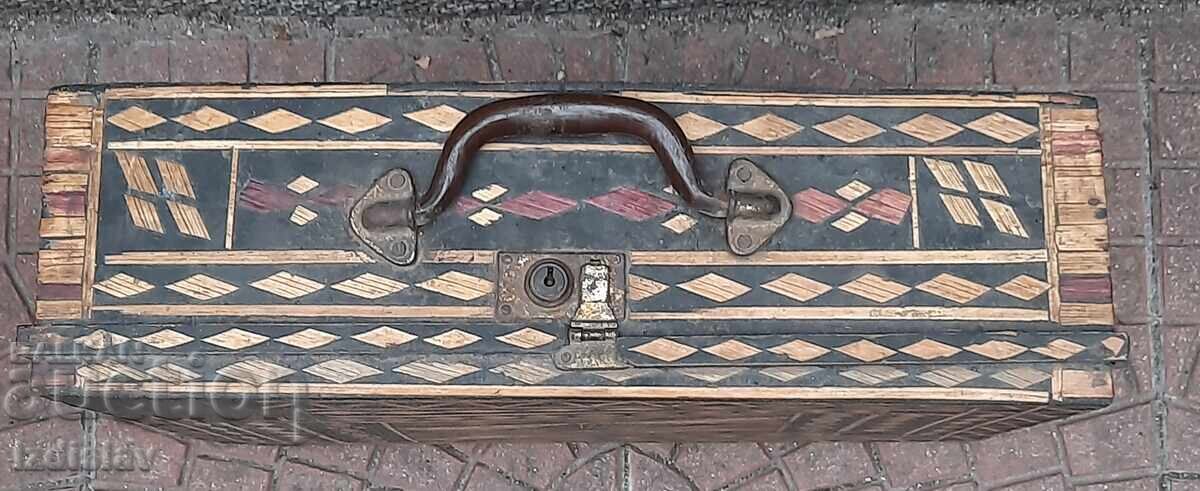 Old handmade soldier's suitcase - 6 Old handmade soldier's suitcase - 6