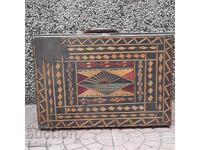 Valiză militară veche, lucrată manual