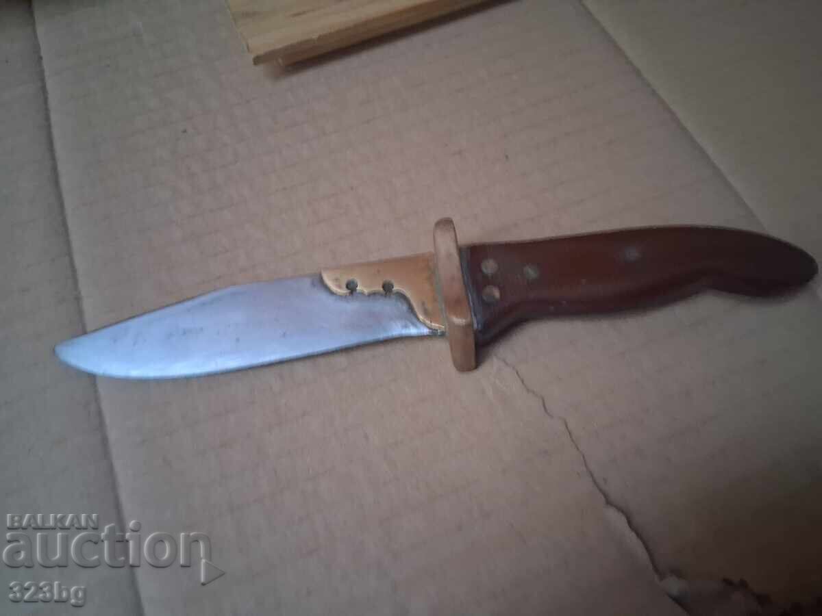 Auction Hunting knife Auction Hunting knife