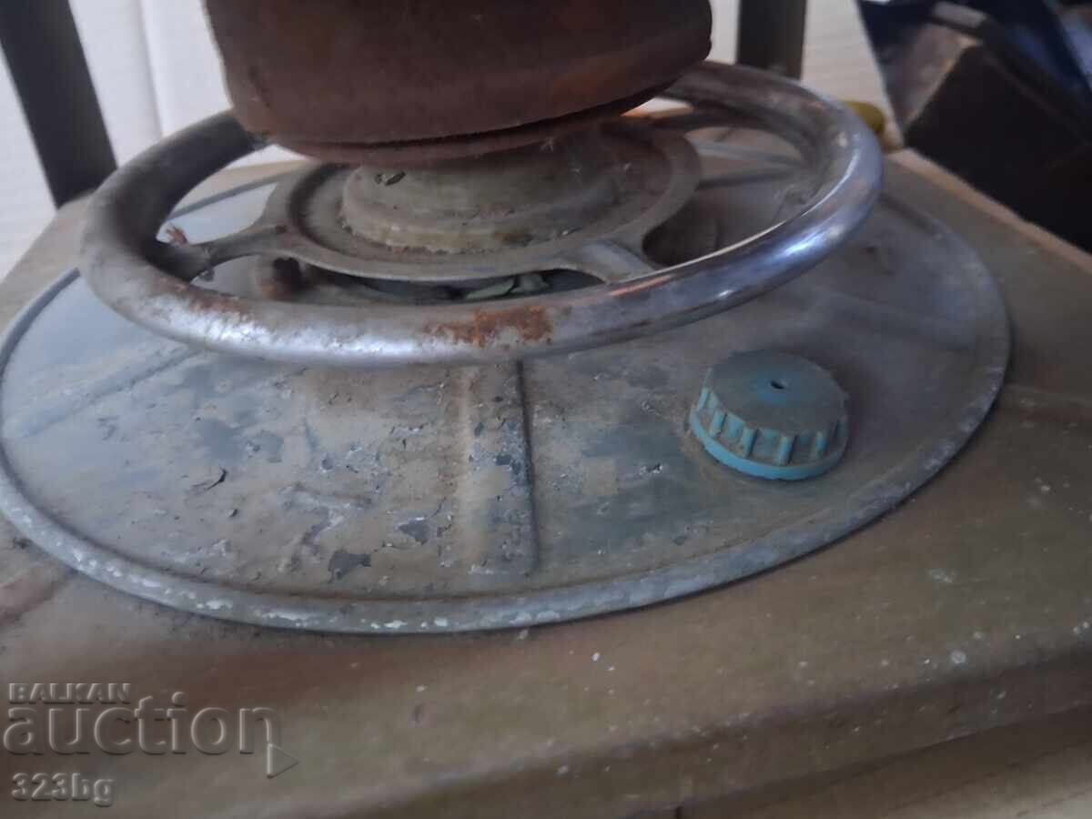 Stove, Primus USSR 70s with price 30.00 BGN | € 15.34 Stove, Primus USSR 70s with price 30.00 BGN | € 15.34