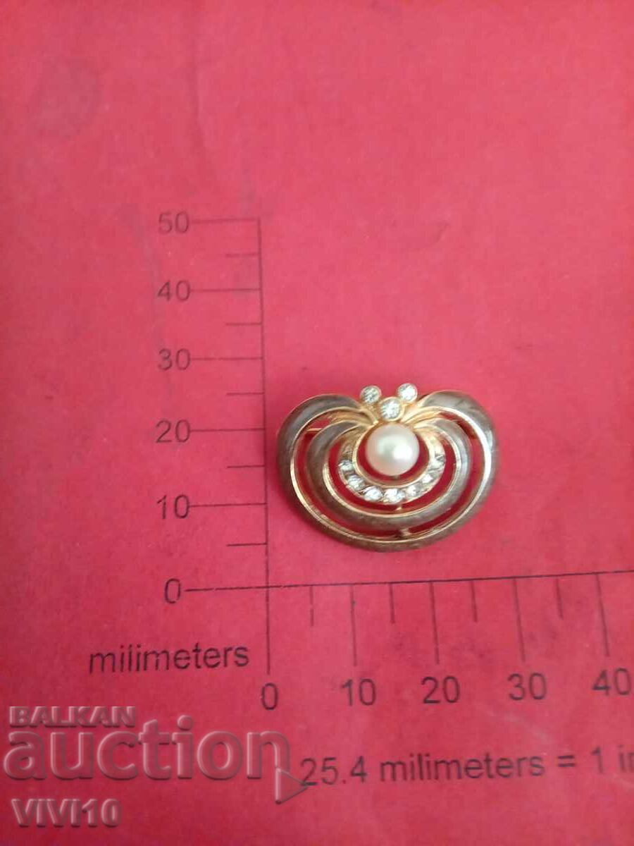 Antique Enamel Brooch Antique Enamel Brooch