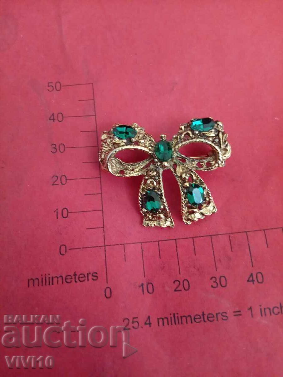 Αντίκα καρφίτσα με πέτρες