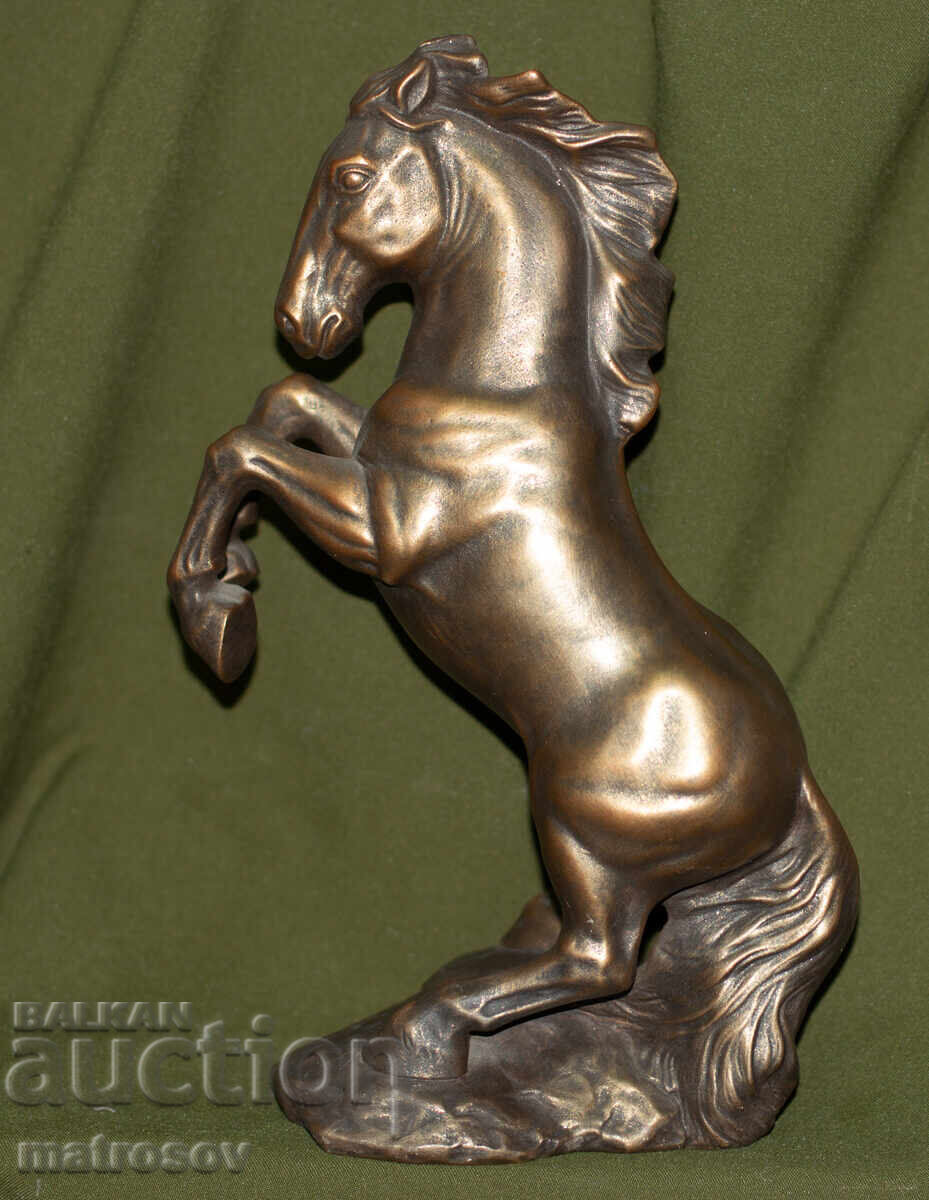 Παράδοση Αυθεντική διακοσμητική κεραμική φιγούρα αλόγου, υπογεγραμμένη