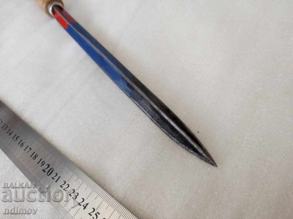 Delivery of German scraper