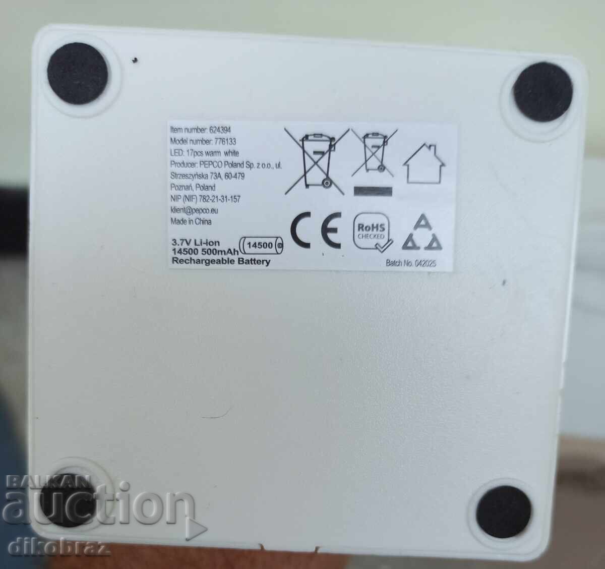 Livrarea Lampă LED de masă cu 3 trepte de reglare a luminozității - pentru 5 € euro