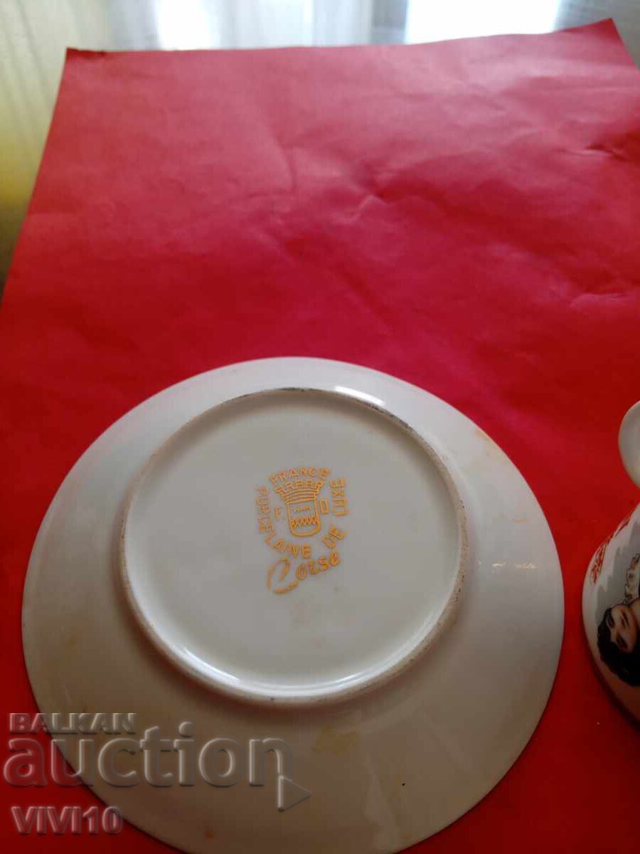 Доставка на Старинна чаша с чинийка Франция Доставка на Старинна чаша с чинийка Франция