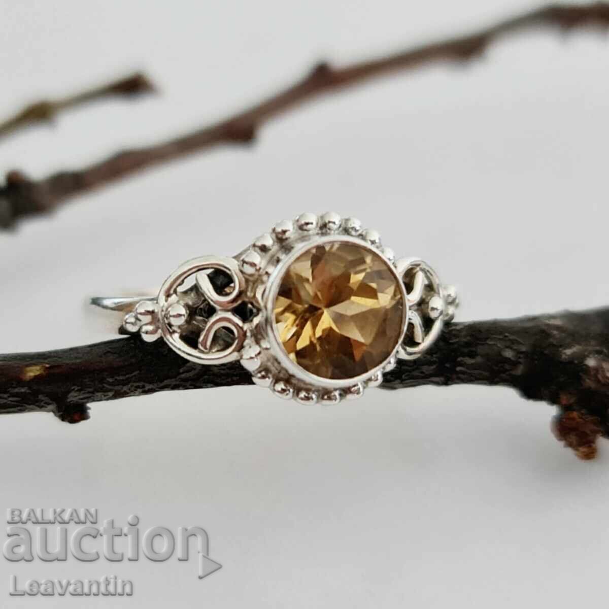 Auction Silver ring with Citrine Auction Silver ring with Citrine