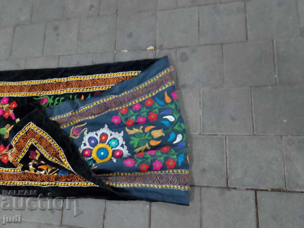 Παράδοση Δύο φτηνές διακοσμήσεις