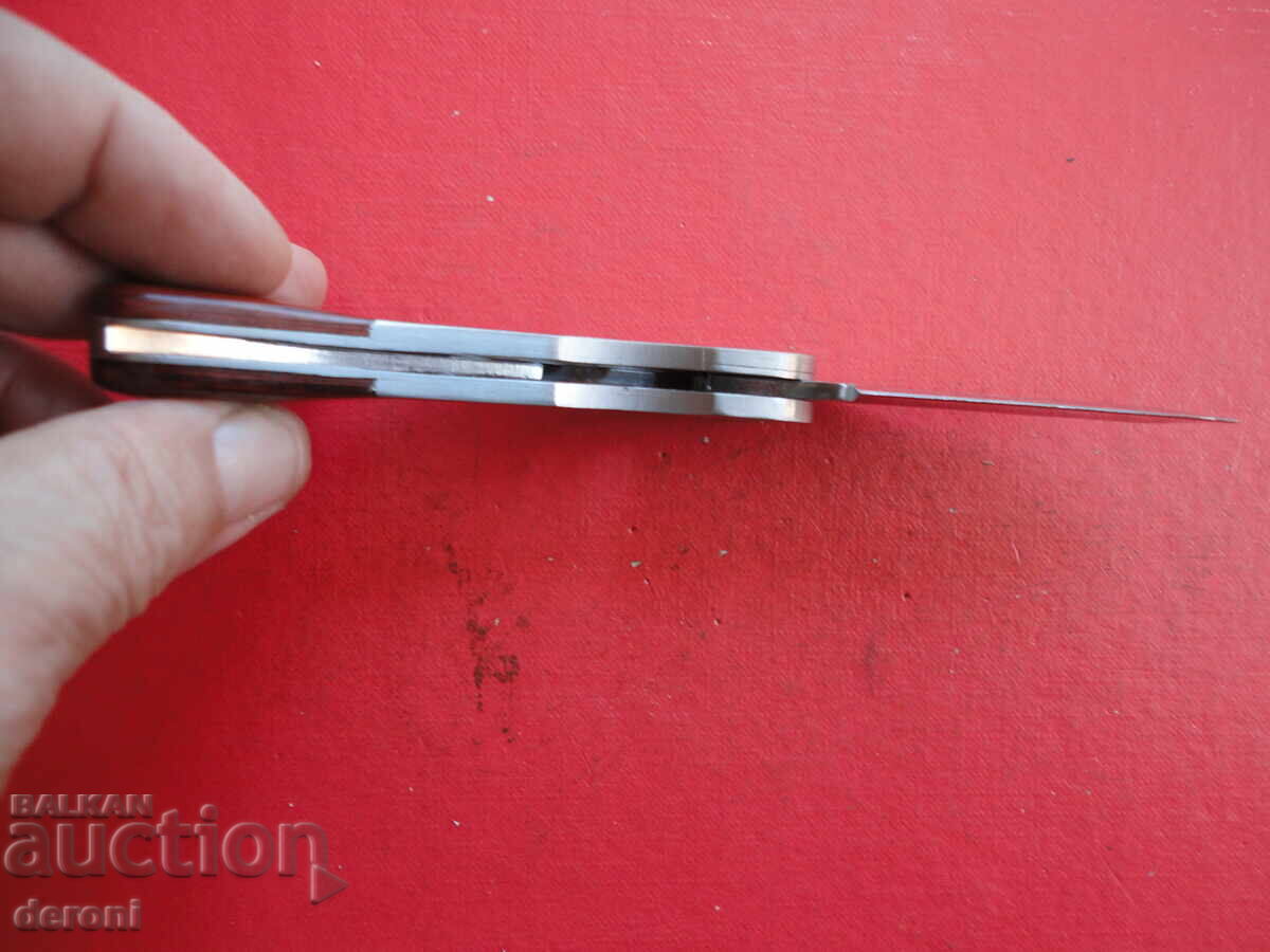 Briceag semi-automat Monugram - 6 Briceag semi-automat Monugram - 6