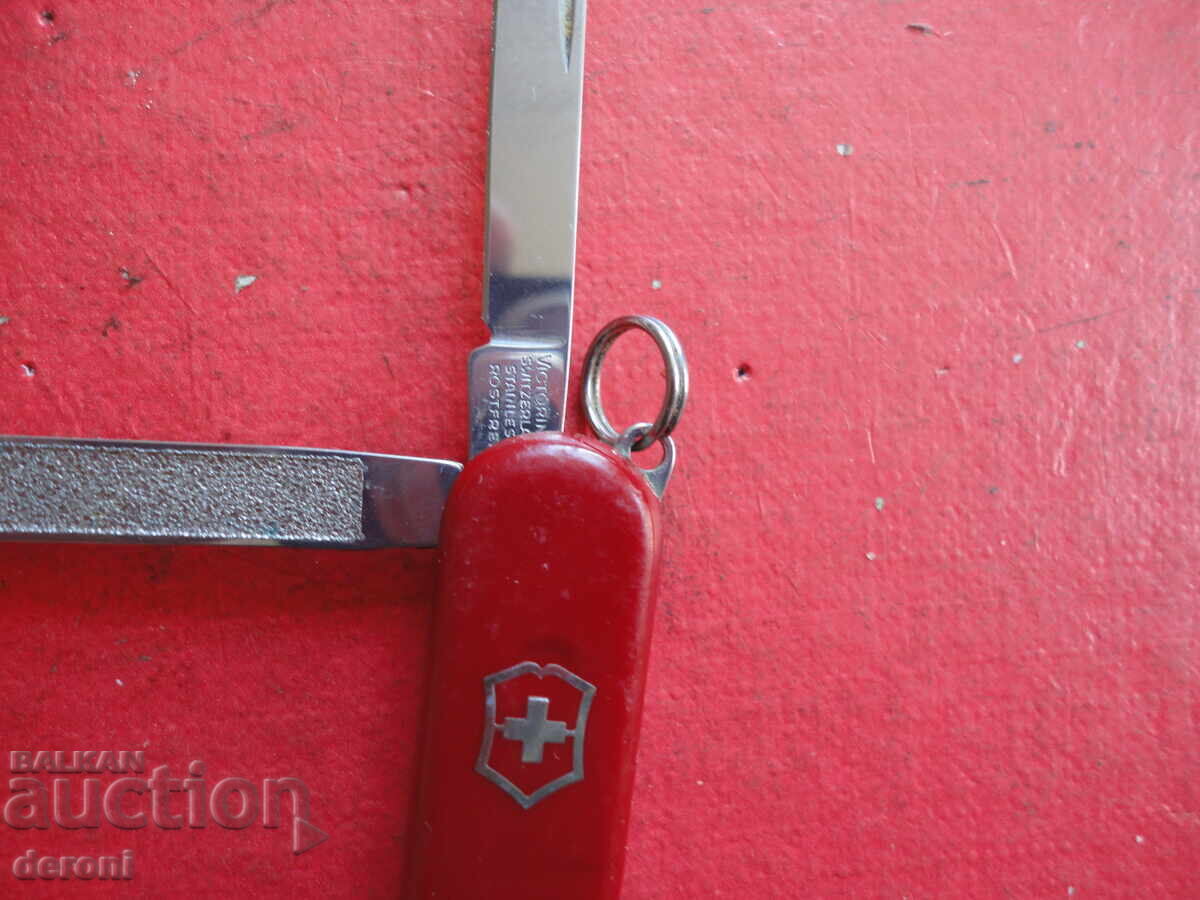 Auction  Swiss Army Knife Victorinox 3