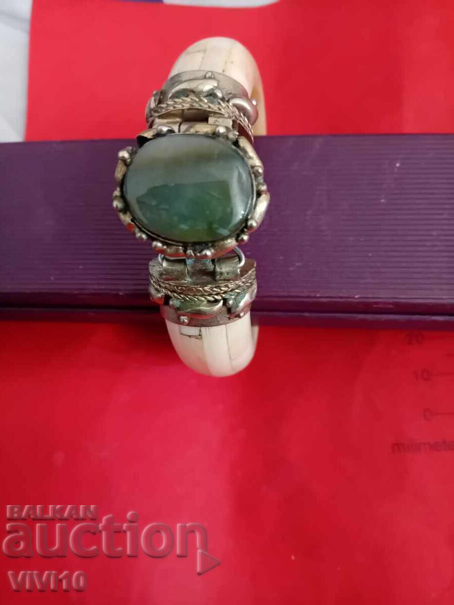Brățară veche os, bronz și piatră cu preț € 20.00 | 39.12 BGN