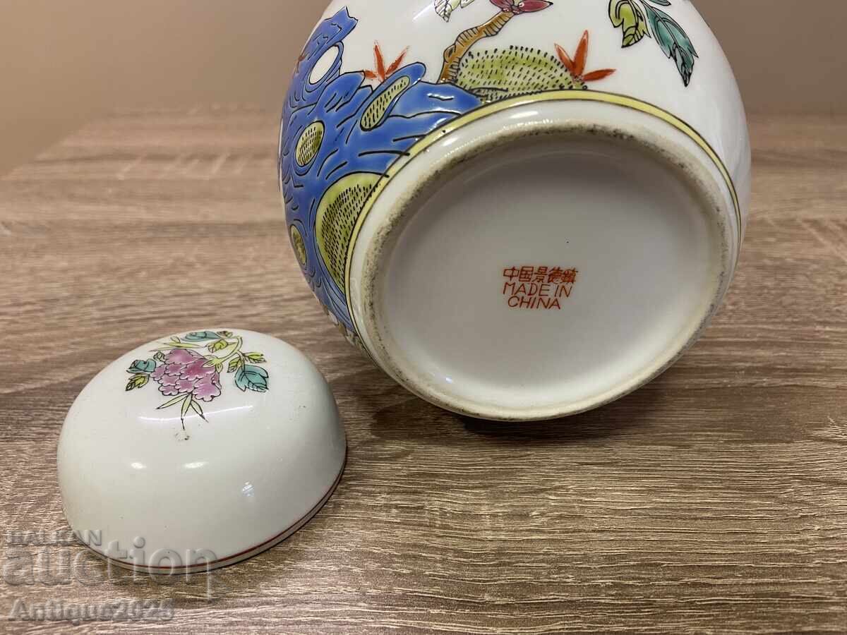 Porcelain vase-jar in Famille Rose style - 6 Porcelain vase-jar in Famille Rose style - 6