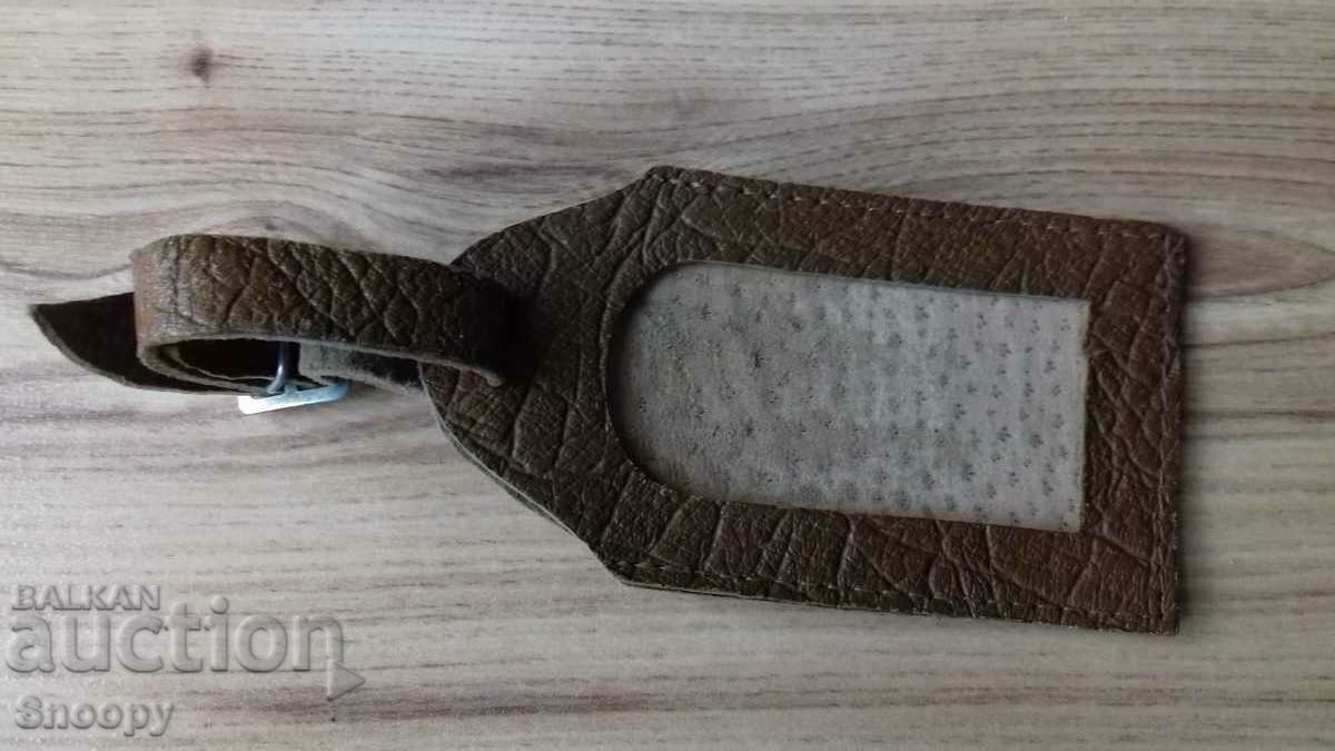 Leather case for suitcase tag