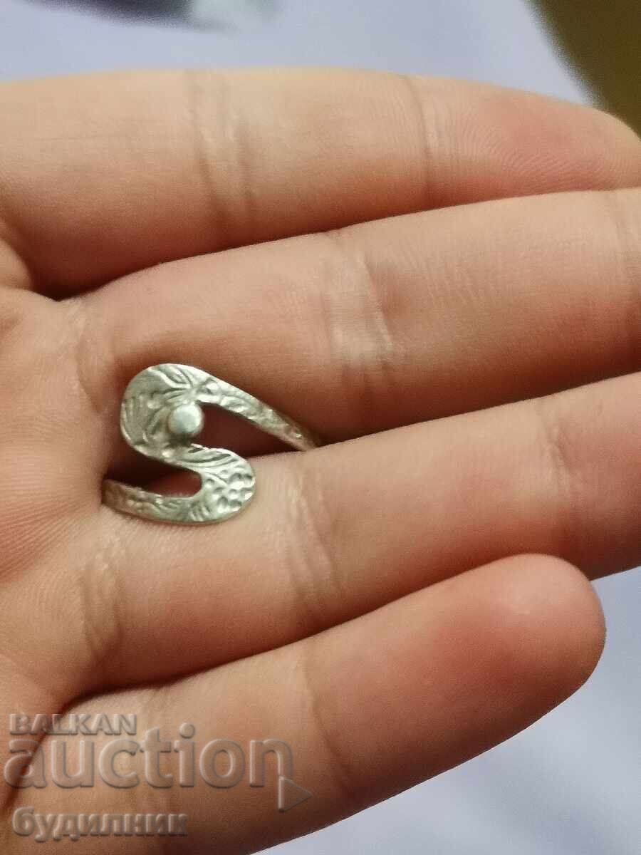 Silver ring. 17mm. I'm listing over 100 Auctions. Take a look with price 18.99 BGN | € 9.71 Silver ring. 17mm. I'm listing over 100 Auctions. Take a look with price 18.99 BGN | € 9.71