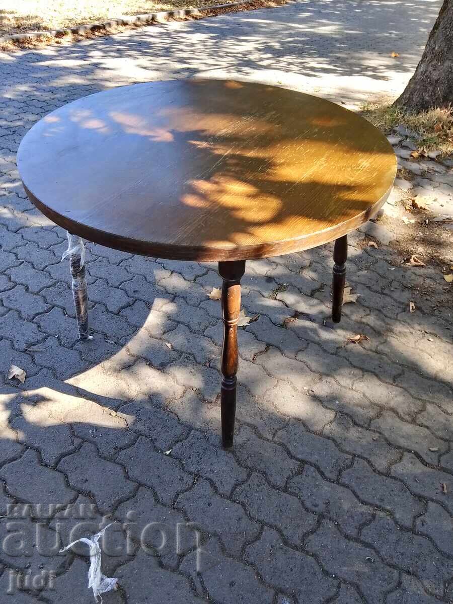 Wonderful wooden round table
