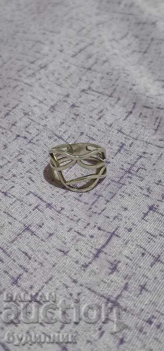 Silver ring. 17mm. I'm listing over 100 Auctions. Take a look Silver ring. 17mm. I'm listing over 100 Auctions. Take a look