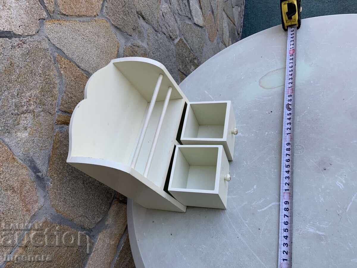 Аукцион КУТИЯ ШКАФЧЕ ИГРАЧКА ЗА КУКЛИ ДЪРВО