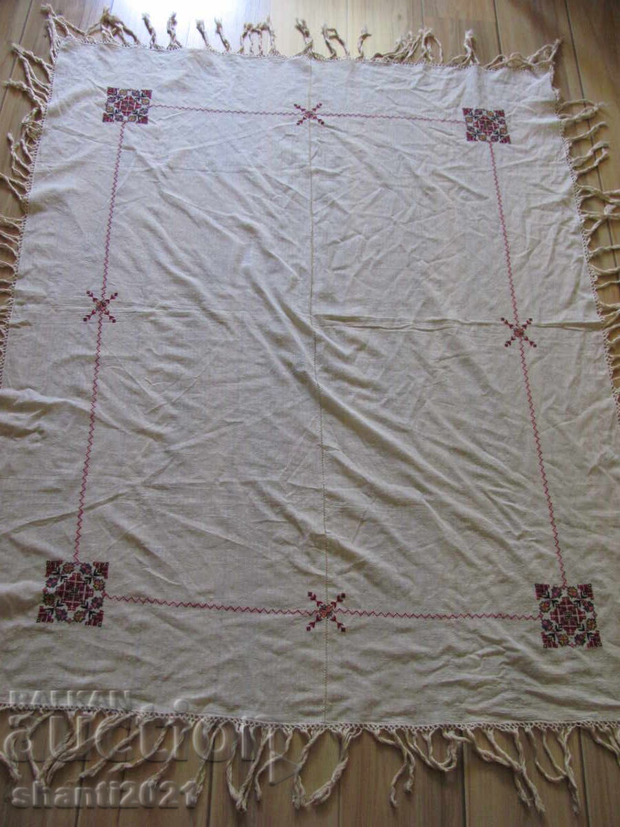 Delivery of 19th century kenarena shopska embroidery tablecloth, hand embroidered
