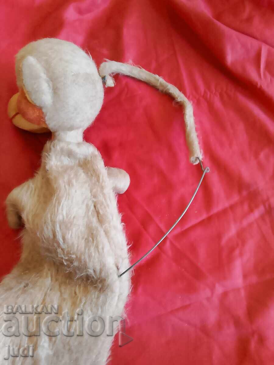 Social monkey for puppet theater - 6