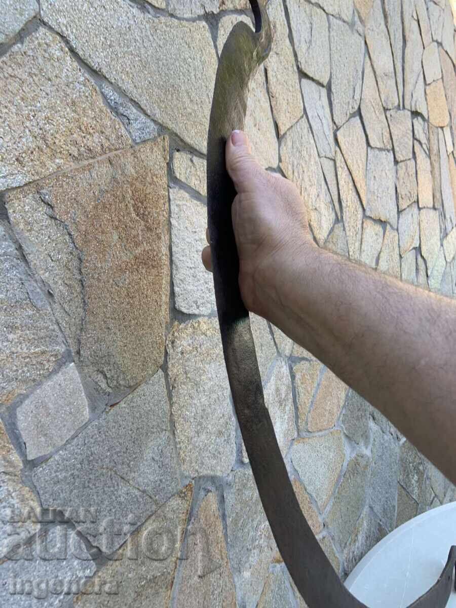 HAND-FORGED BLADE FROM A GUILLOTINE KNIFE, ANTIQUE - 5 HAND-FORGED BLADE FROM A GUILLOTINE KNIFE, ANTIQUE - 5