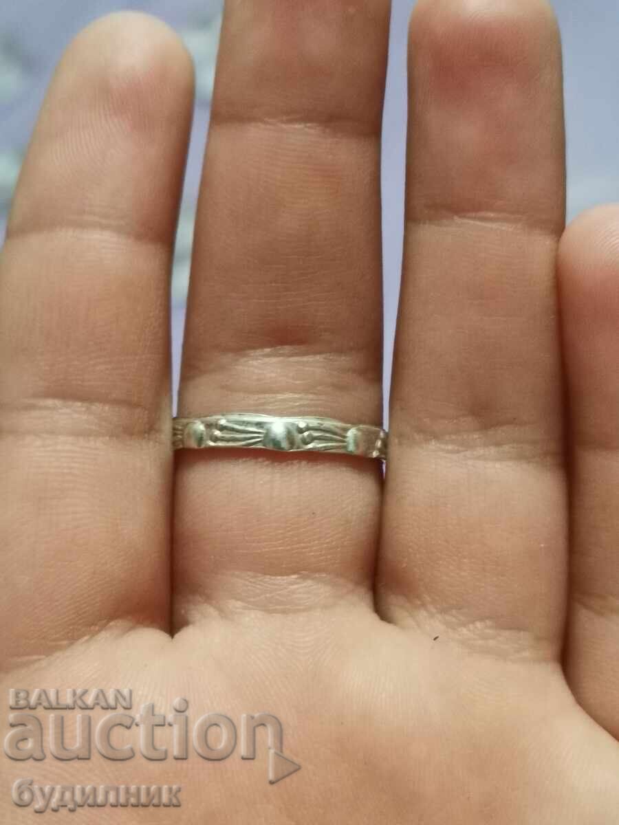 Silver ring. 18.4mm. I'm launching over 100 Auctions. Check them out with price 18.99 BGN | € 9.71 Silver ring. 18.4mm. I'm launching over 100 Auctions. Check them out with price 18.99 BGN | € 9.71