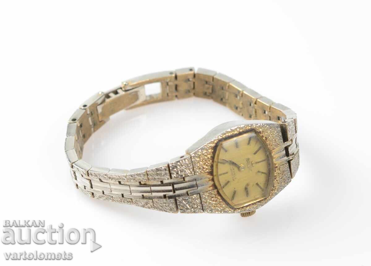 Ceas de damă MAJESTIC - funcționează cu preț € 5.00 | 9.78 BGN